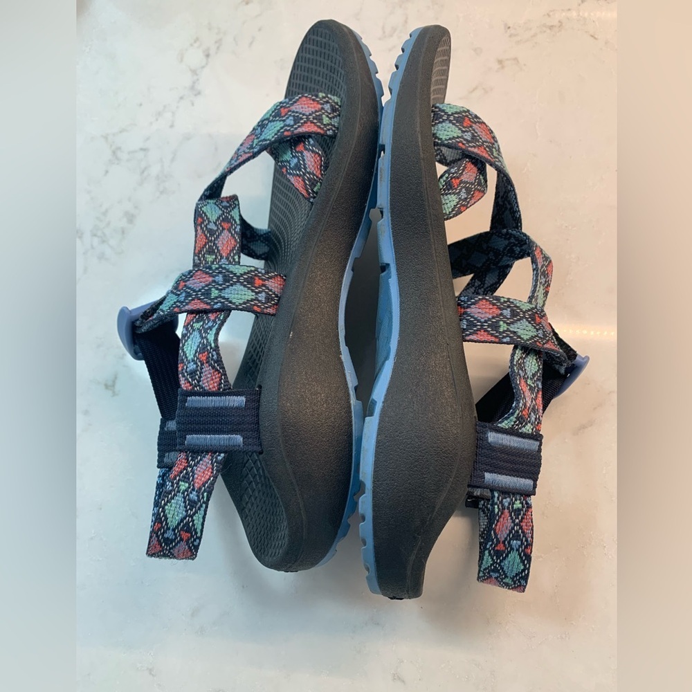 Chaco Water Hiking Sandals Size 6​ - Picture 5 of 7